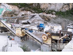 砂石生产线设备产出的机制砂多少钱一吨?Z100图1