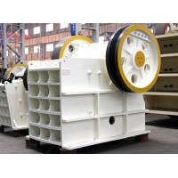 破碎公路用石头机价格，200吨生产视频M2