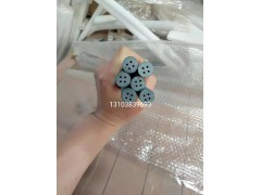 二硅化钼鼓泡管有几个孔图1